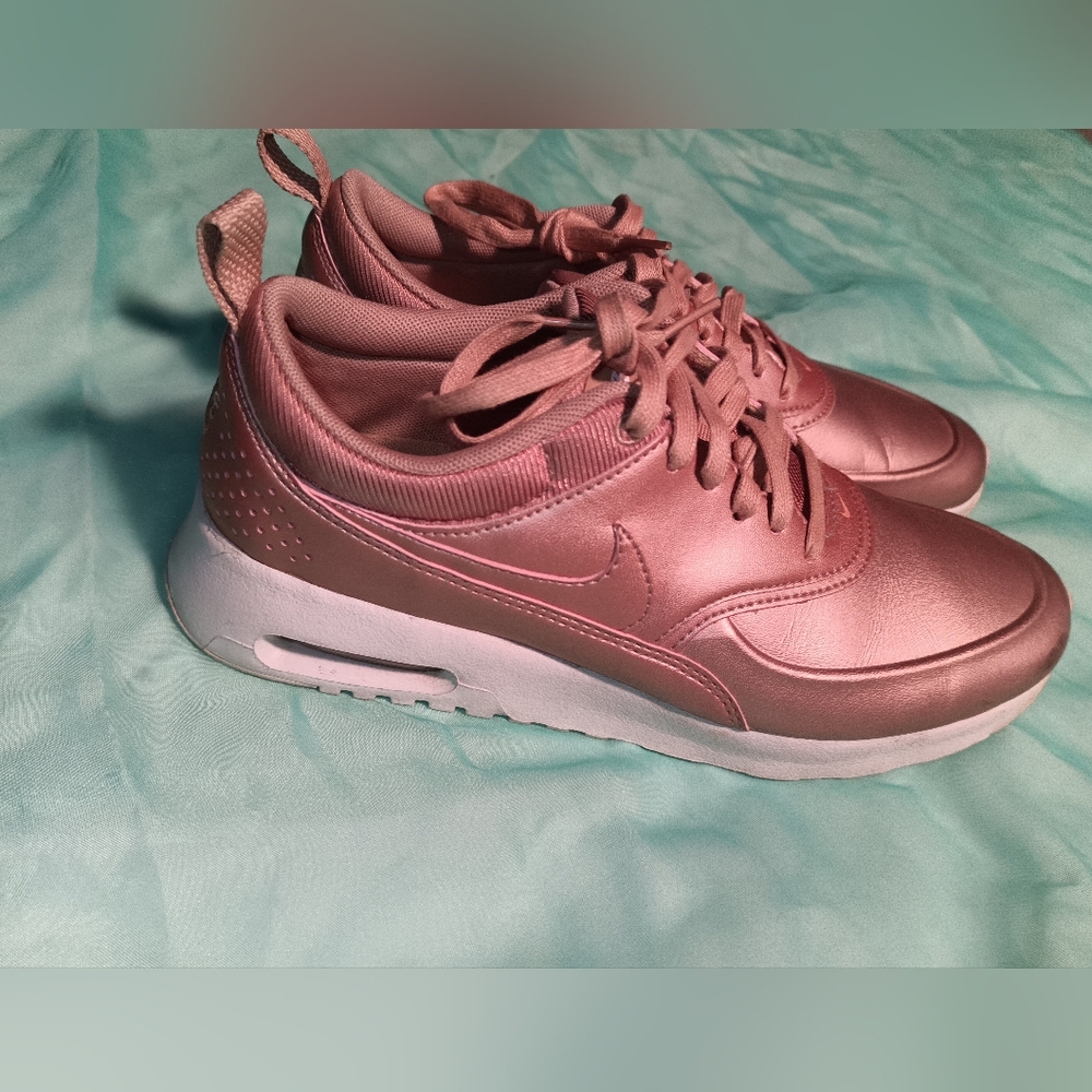 Nike Women’s Rose Metallic Lace-Up Athletic Sneakers